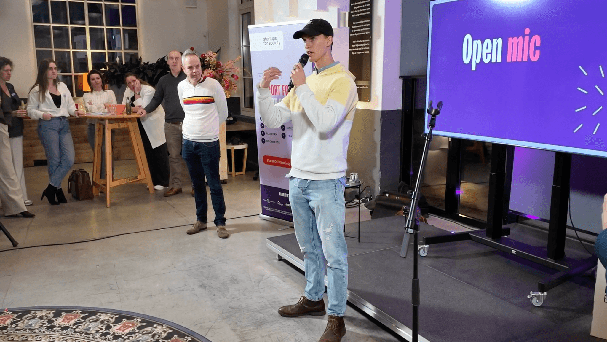 Tilburg Demos Pitches & Drinks