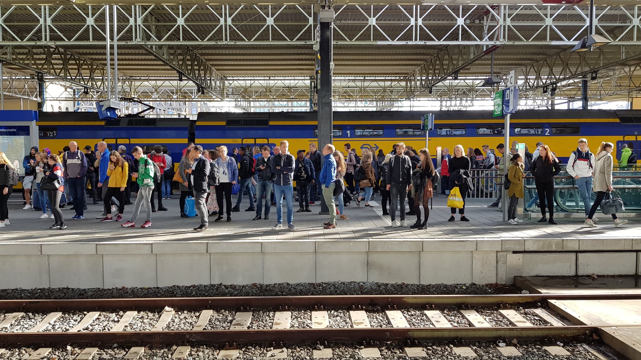 station eindhoven OV 