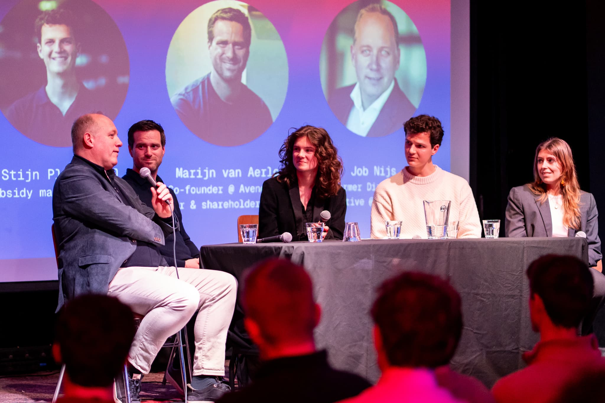 Job Nijs, Marijn van Aerle, Linn Smetsers, Stijn Plekkenpol en Beatrix Bos - Foto © Nathalie Duin