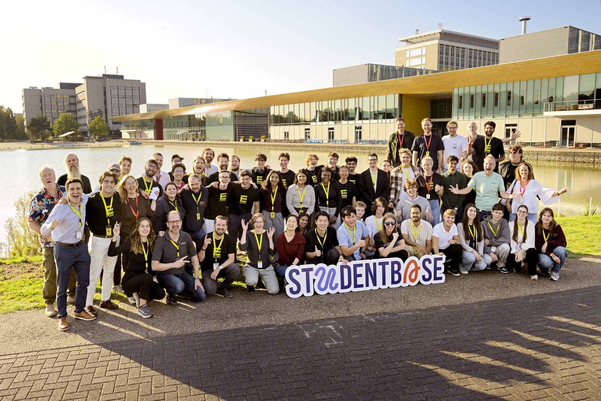 Recharge Eindhoven - Grid-congestion Hackathon - © Bart van Overbeeke