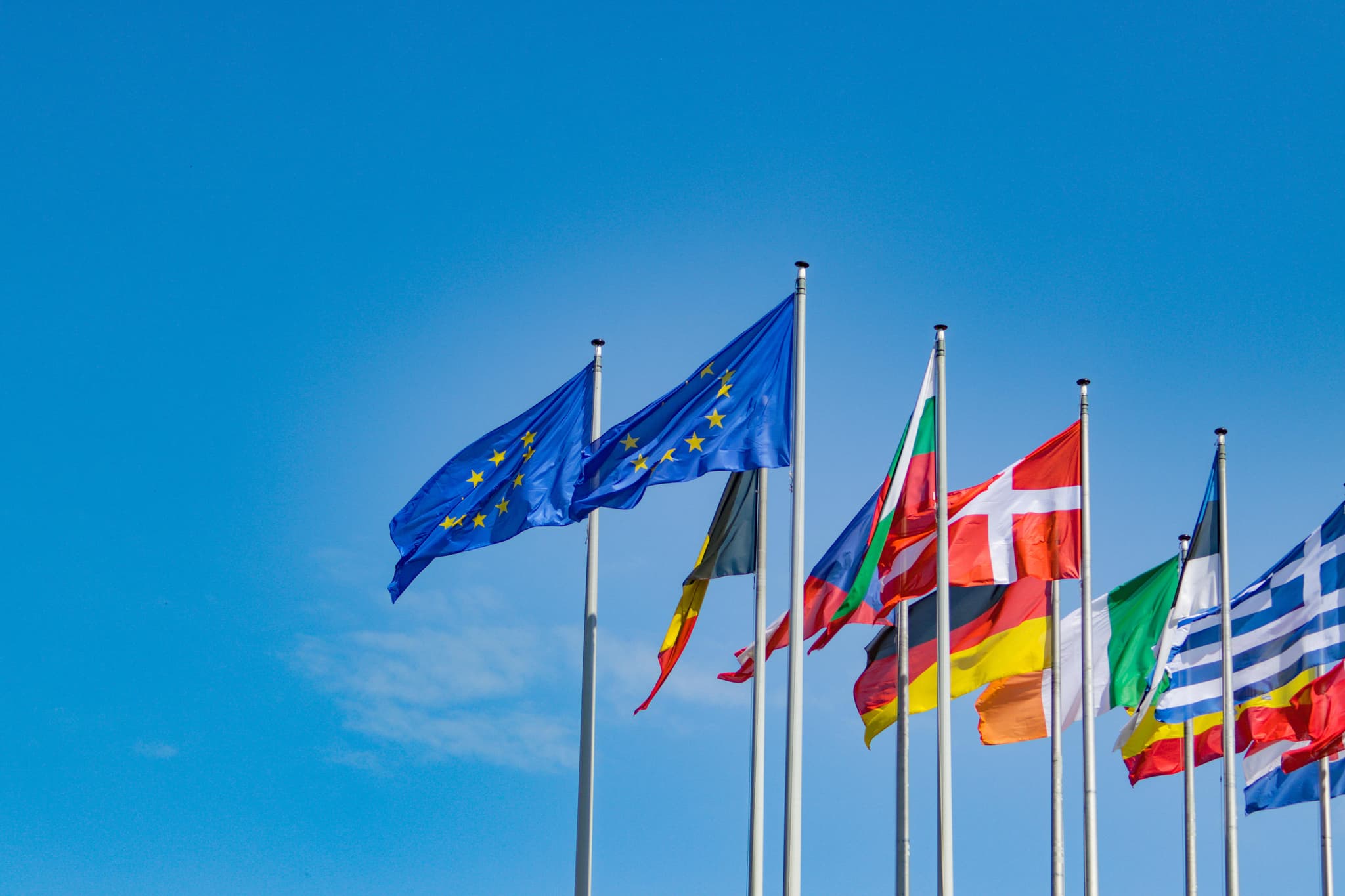 Europe flags © Pixabay